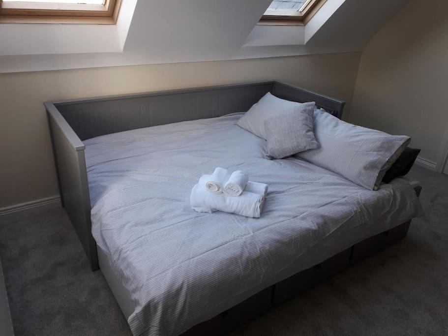 Dovecote Lodge On The 5 Star Lough Erne Resort Ballycassidy Ngoại thất bức ảnh